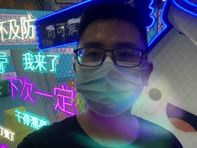 叶自飘零的第四张照片--贵港相亲服务中心