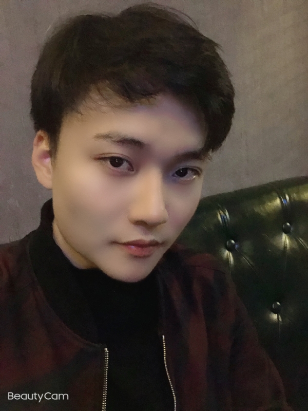 飞鸟和蝉的第一张照片--贵港相亲服务中心