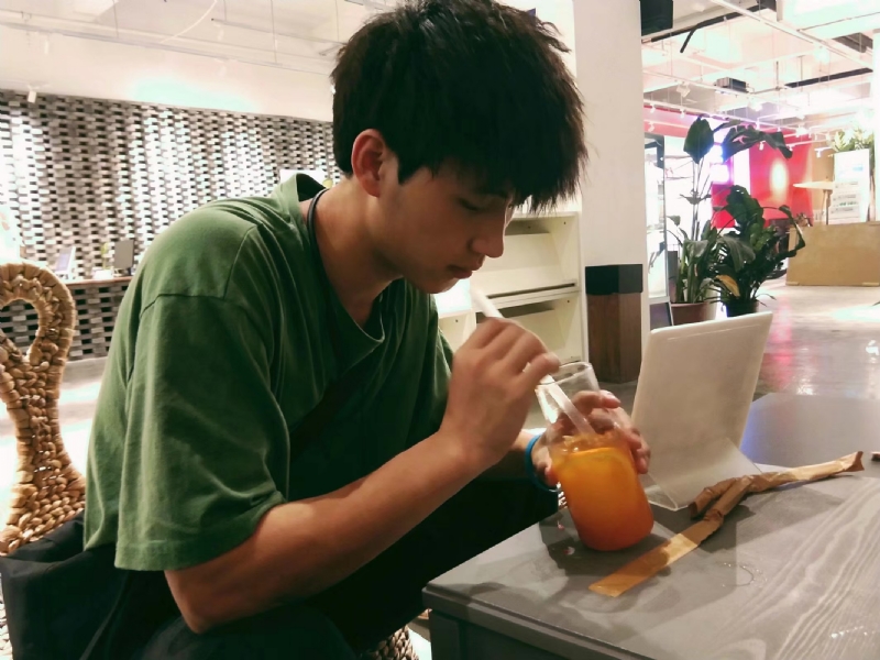 一花一世界的第二张照片--贵港相亲服务中心