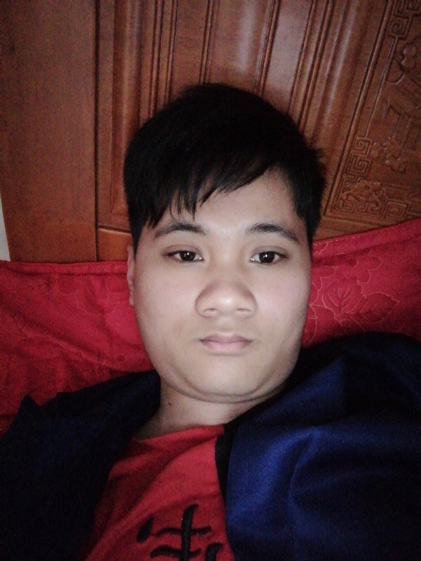 陈鸣泽的第一张照片--贵港相亲服务中心