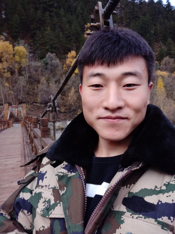 叁叁肆的第一张照片--贵港相亲服务中心