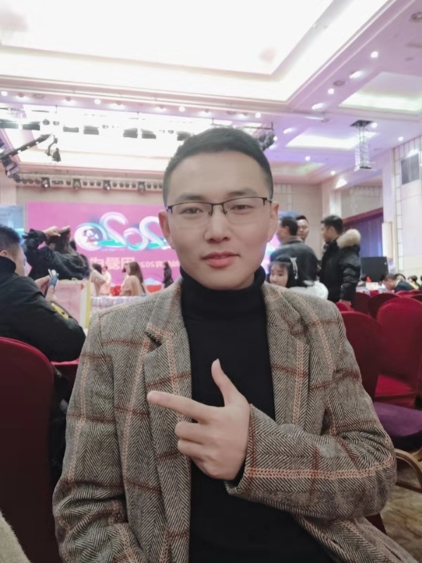 遇见不一样的自己的第一张照片--贵港相亲服务中心