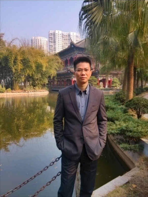 chen的第一张照片--贵港相亲服务中心