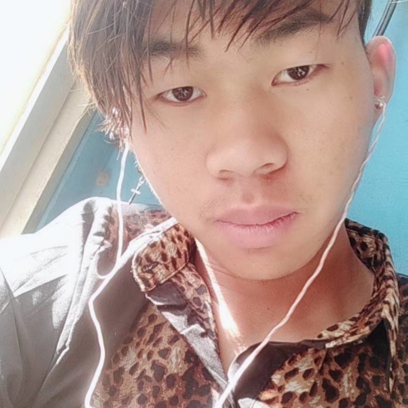 少年不在少的第三张照片--贵港相亲服务中心