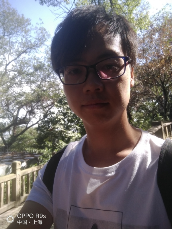 不忘旧年的第一张照片--贵港相亲服务中心