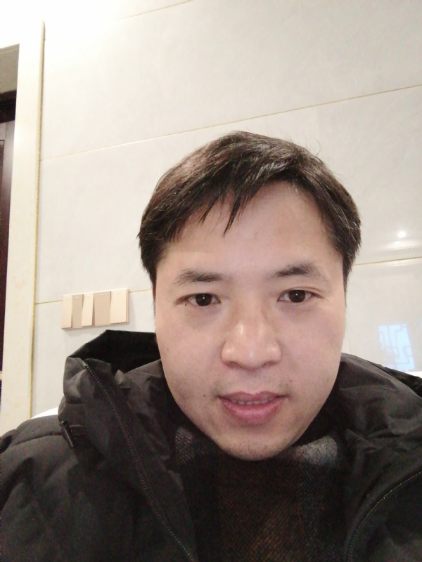 小小的第一张照片--贵港相亲服务中心