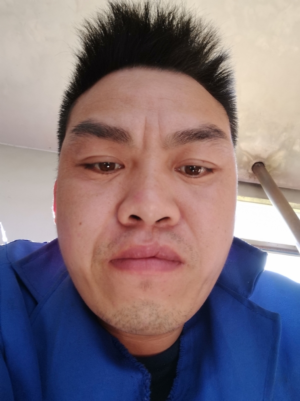 太阳红的第一张照片--贵港相亲服务中心