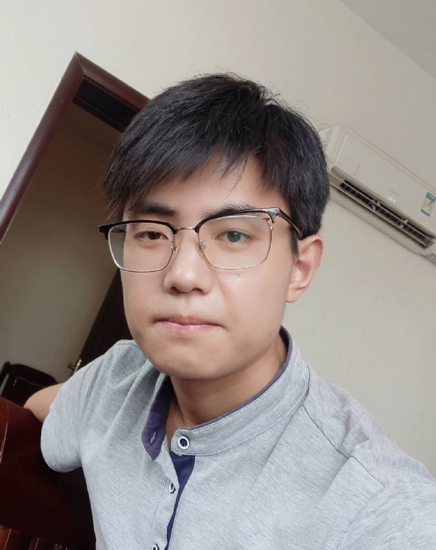 孤独患者的第二张照片--贵港相亲服务中心