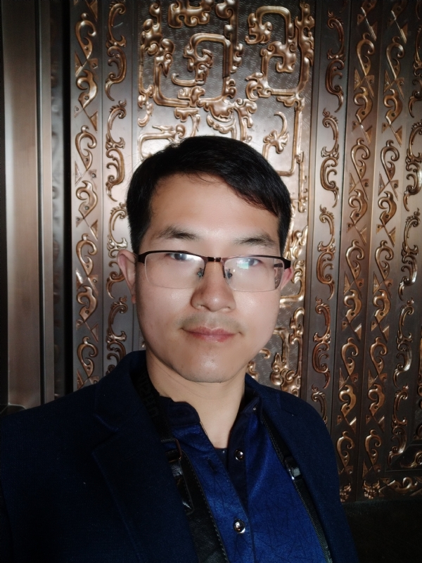 鹏鸟的第一张照片--贵港相亲服务中心