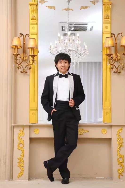 那家伙的第一张照片--贵港相亲服务中心