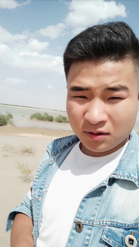 王强的第一张照片--贵港相亲服务中心