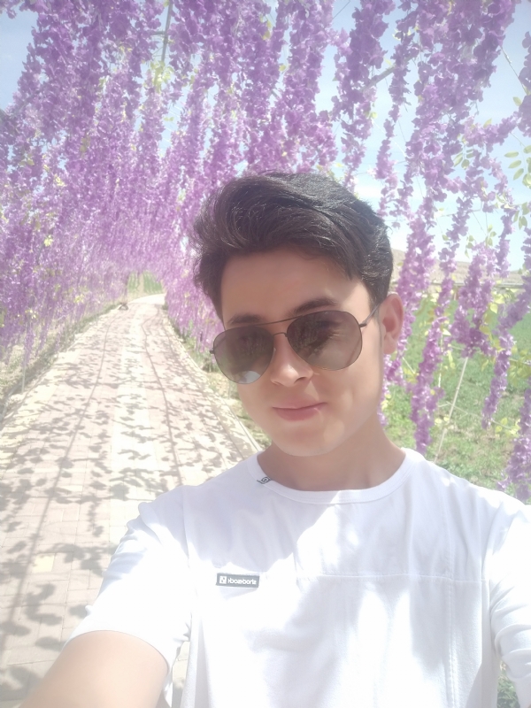 既往的第一张照片--贵港相亲服务中心