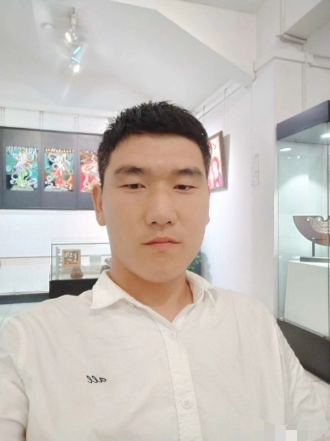 自律人生的第一张照片--贵港相亲服务中心