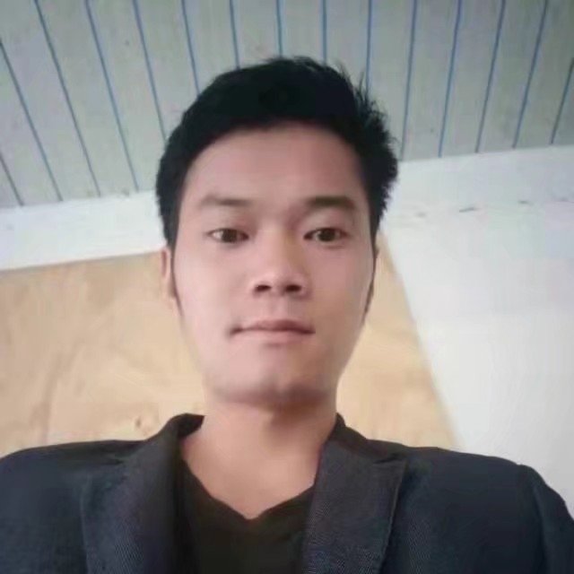 紫色的烟花的第一张照片--贵港相亲服务中心