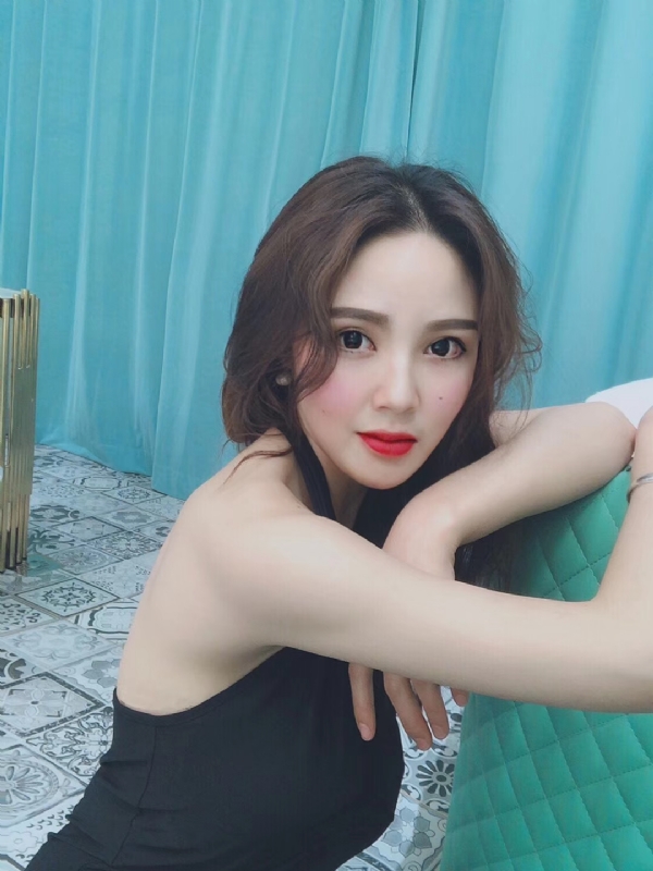 小汤圆的第一张照片--贵港相亲服务中心