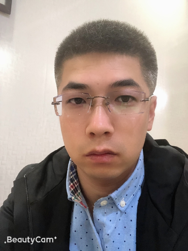 情伤的第一张照片--贵港相亲服务中心