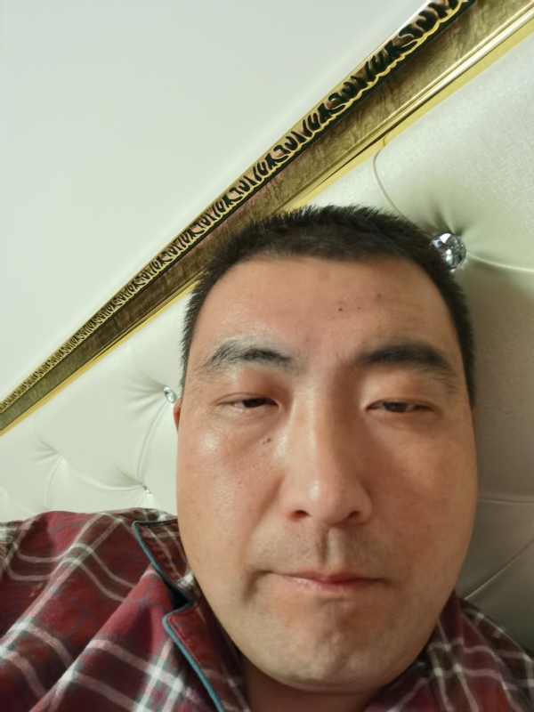 紫夜的第一张照片--贵港相亲服务中心