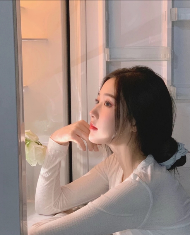 風吹過臉頰的第一张照片--贵港相亲服务中心