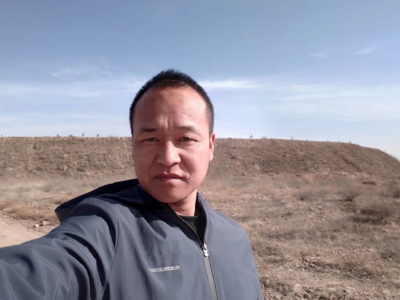 爱你不是我的第一张照片--贵港相亲服务中心