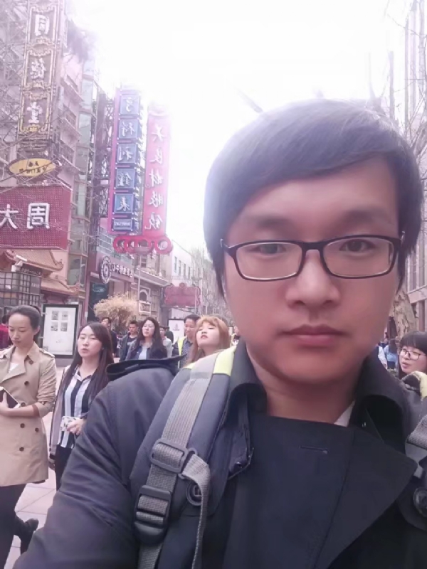 雷子的第一张照片--贵港相亲服务中心