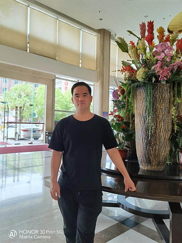 常在您心的第一张照片--贵港相亲服务中心