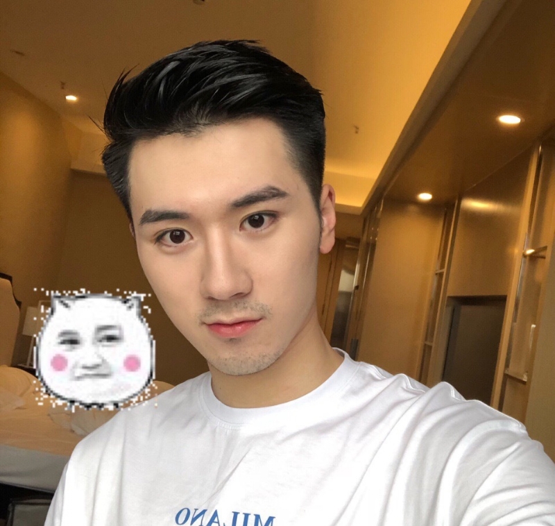 暗里着迷的第二张照片--贵港相亲服务中心