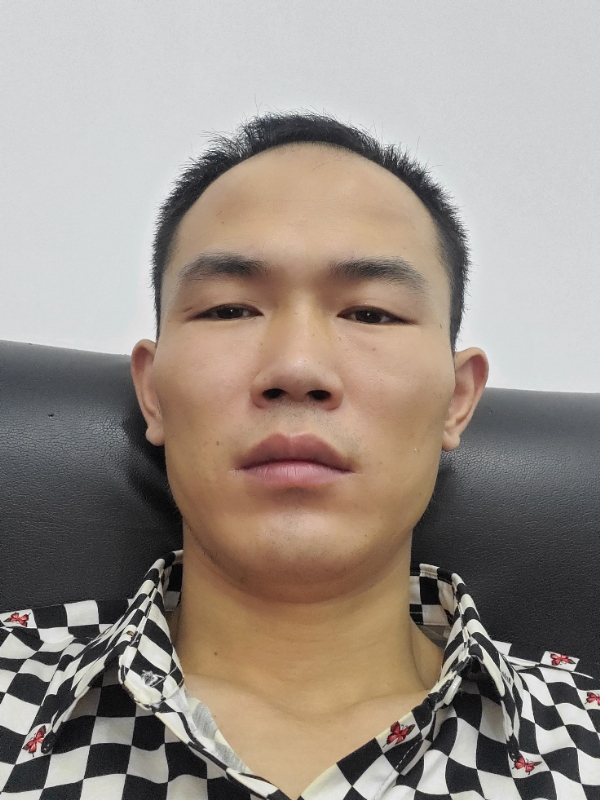 卷卷有爷名的第一张照片--贵港相亲服务中心