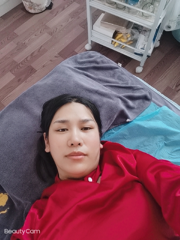 枫叶的第一张照片--贵港相亲服务中心