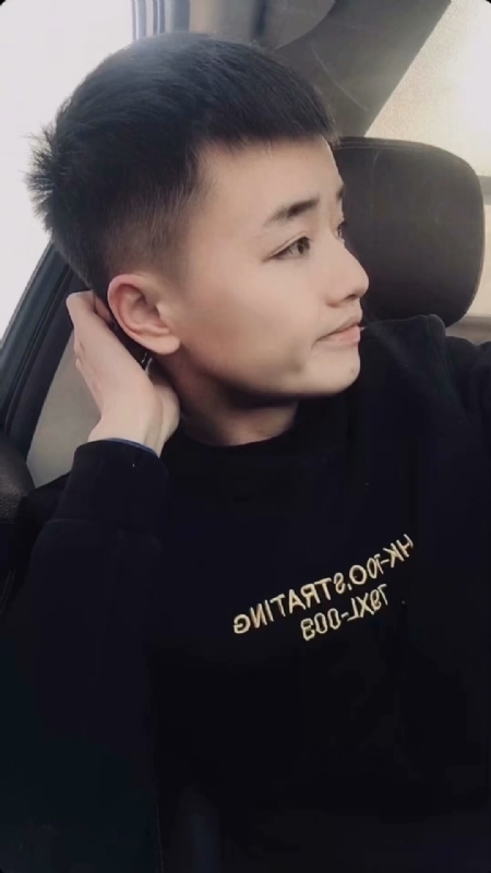 锁洋的第一张照片--贵港相亲服务中心