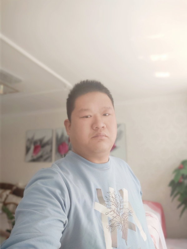 别无选择的第一张照片--贵港相亲服务中心