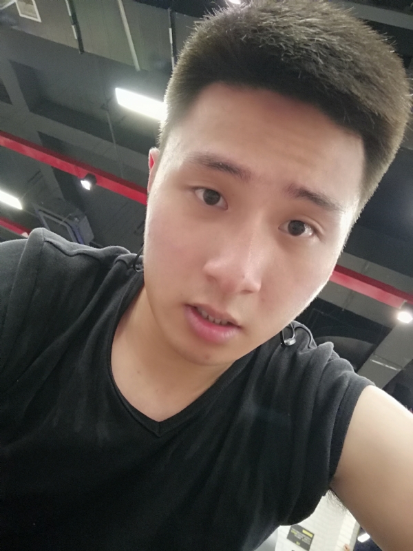 江南的雨的第一张照片--贵港相亲服务中心