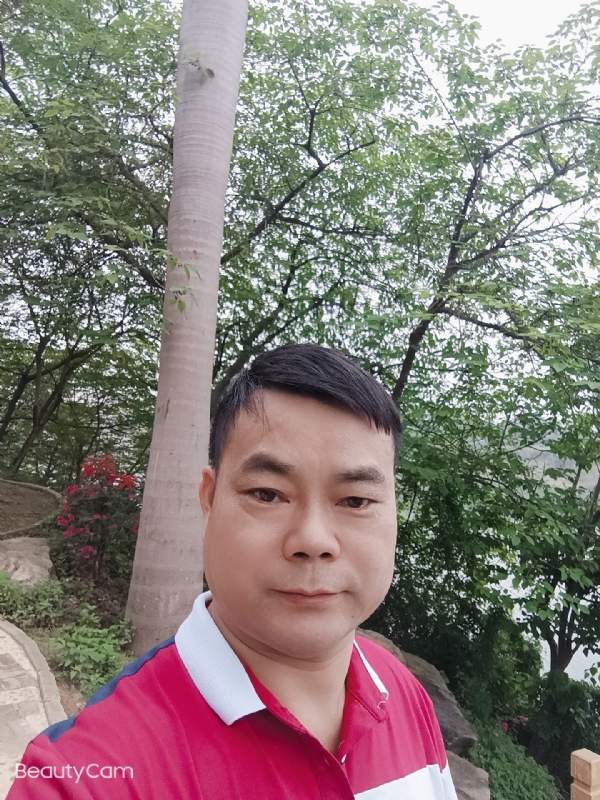 悲伤的温柔的第一张照片--贵港相亲服务中心