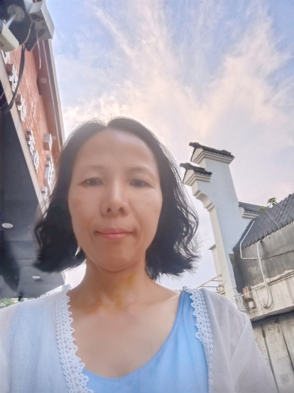 吴敌的第一张照片--贵港相亲服务中心