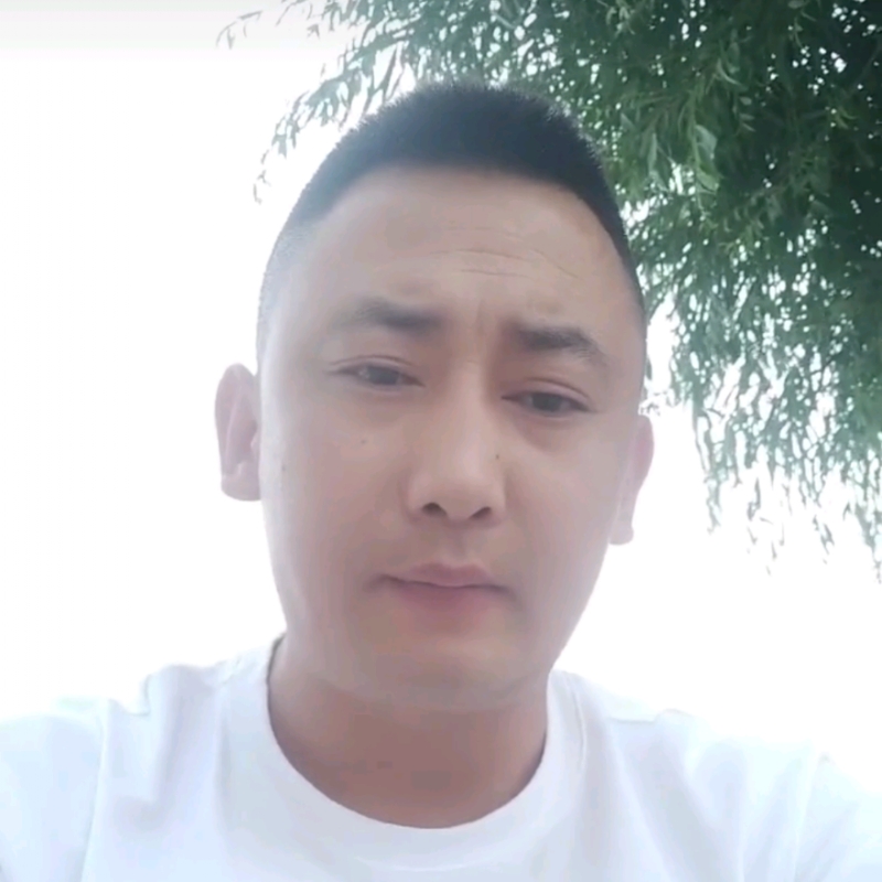 潇洒的第一张照片--贵港相亲服务中心