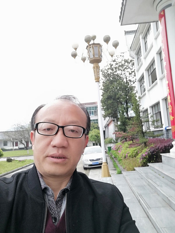 玫瑰祥云的第二张照片--贵港相亲服务中心