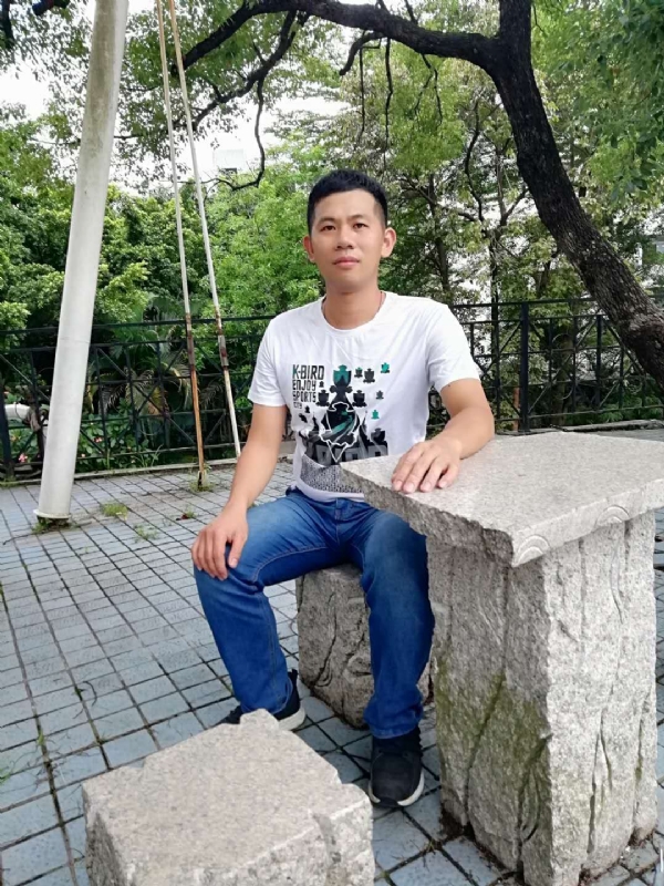 冷夜的第一张照片--贵港相亲服务中心