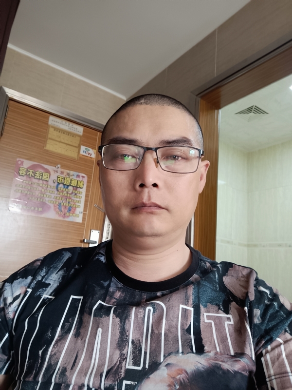 心梦无痕的第一张照片--贵港相亲服务中心