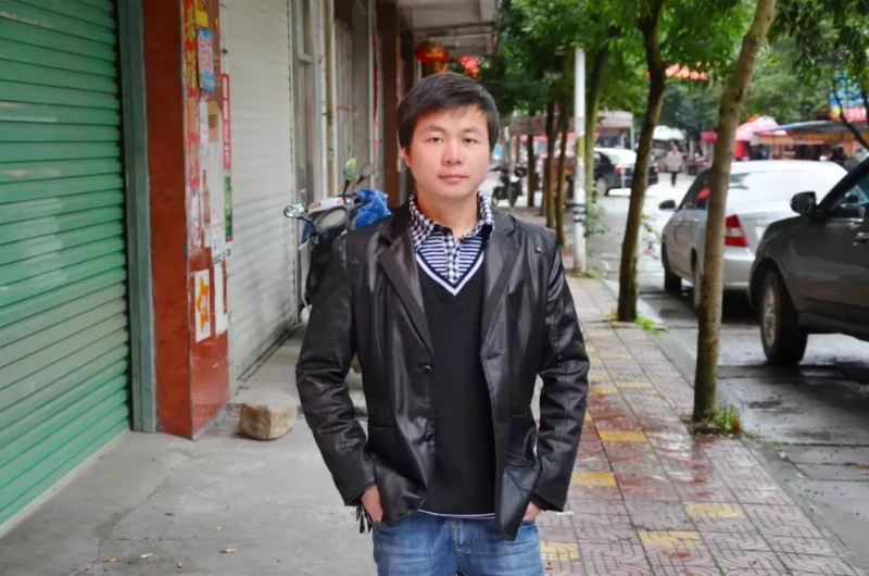 青春正点的第一张照片--贵港相亲服务中心