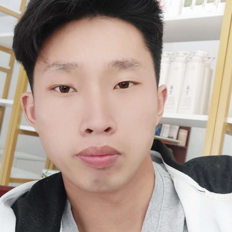 波澜不惊的第一张照片--贵港相亲服务中心