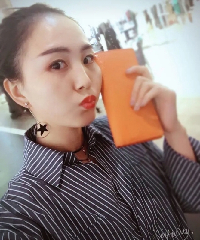 蔡包子的第一张照片--贵港相亲服务中心