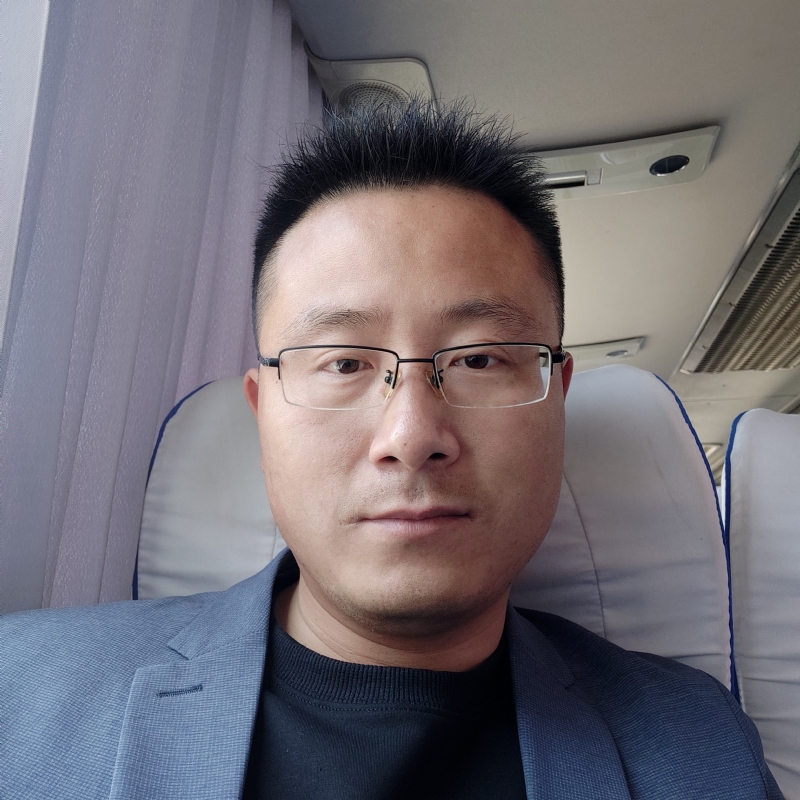 桑业挺的第一张照片--贵港相亲服务中心