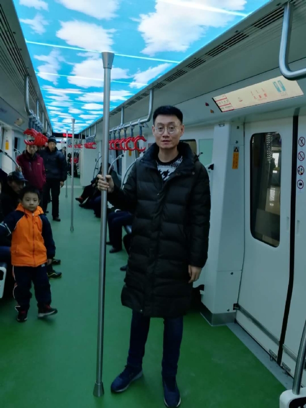 朱利安的第一张照片--贵港相亲服务中心