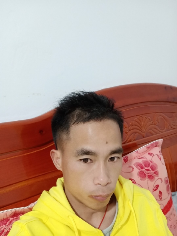 小biu崽的第一张照片--贵港相亲服务中心