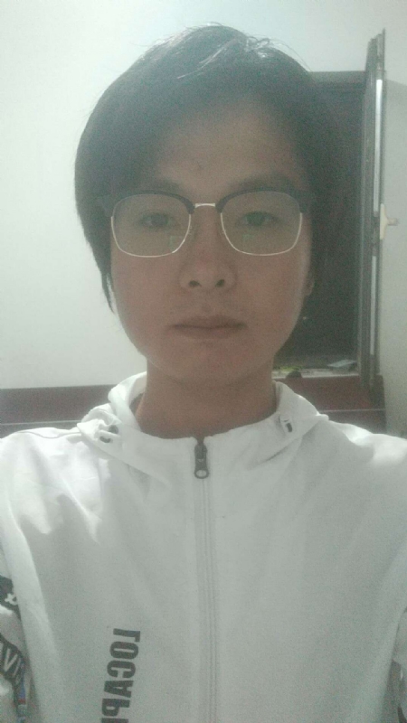 轻吻的第一张照片--贵港相亲服务中心