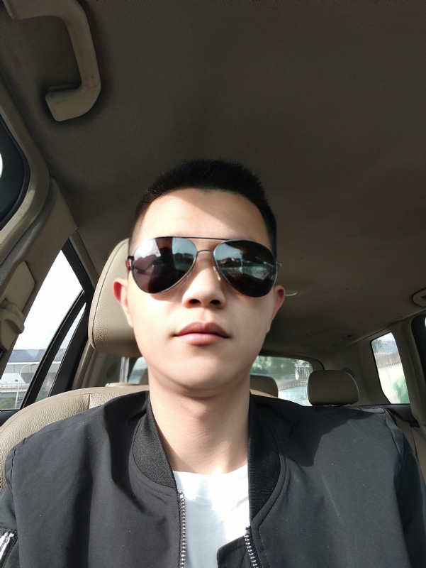 葛先生的第二张照片--贵港相亲服务中心