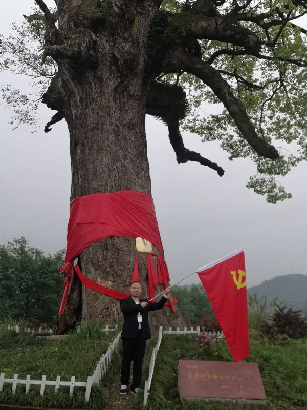 辉辉的第一张照片--贵港相亲服务中心