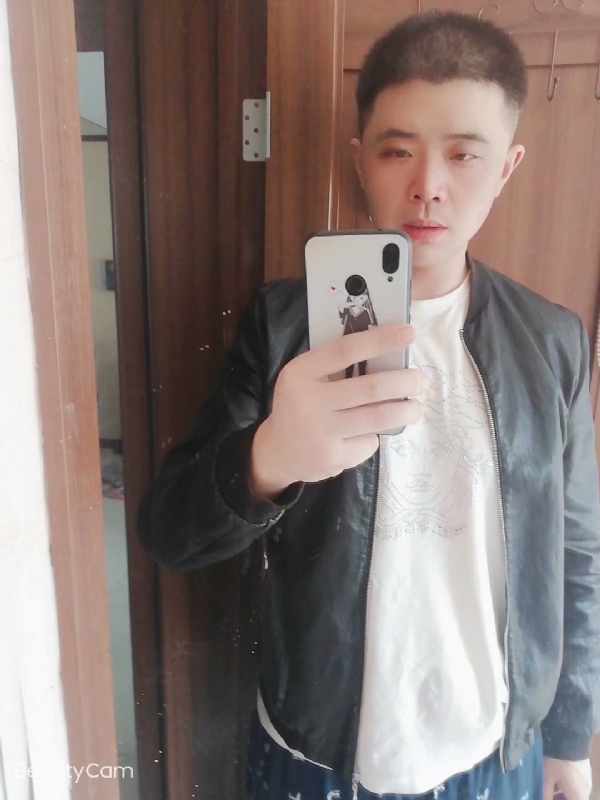 米饭班主的第一张照片--贵港相亲服务中心