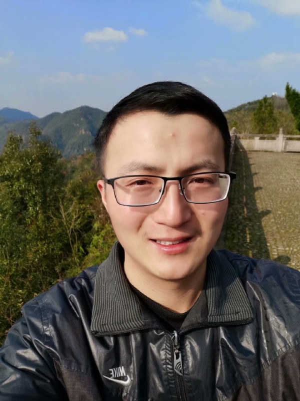 杨先生的第一张照片--贵港相亲服务中心