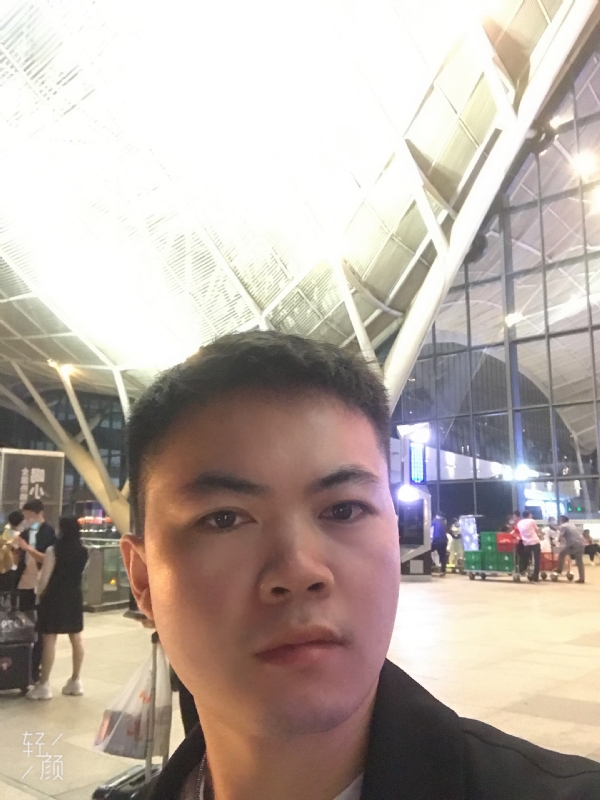 骑马的快乐的第一张照片--贵港相亲服务中心