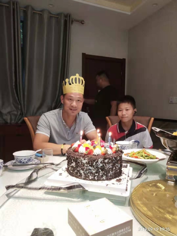 孤独的狼的第一张照片--贵港相亲服务中心